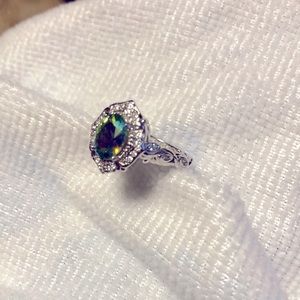 2/$15 Fragrant Jewels ring 💍 💎